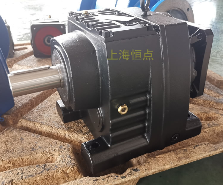 R87減速機 輸入配伺服方法蘭端蓋 黑色油漆 實物圖 - 上海恒點