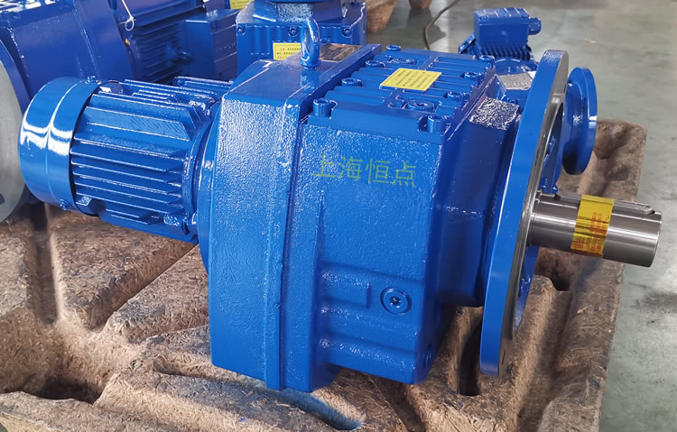 RF87減速機，立式安裝，輸入配電機，實物照片如下