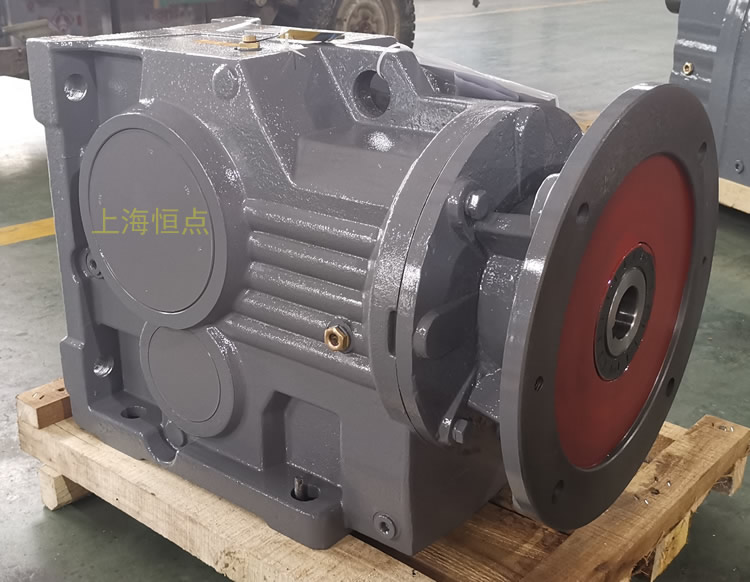 K97減速機，輸入配電機法蘭端蓋，右輸出單軸，實物圖如下