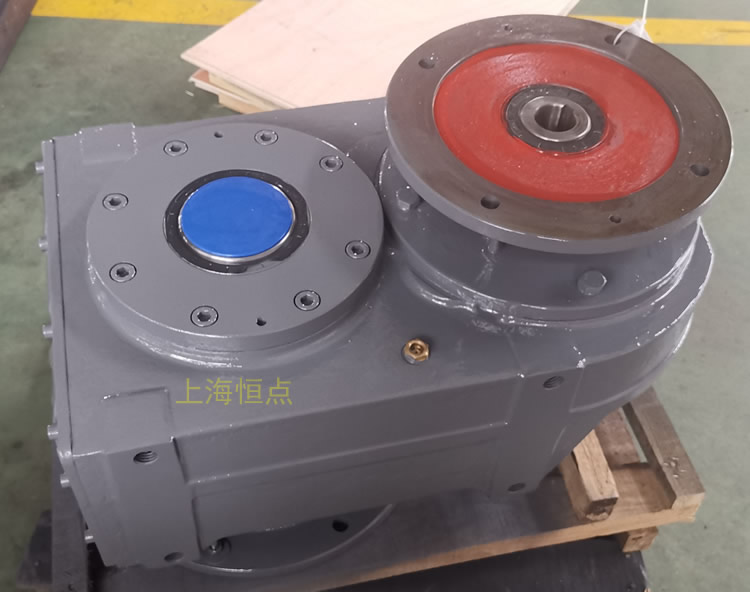 FAF107減速機 輸入配電機圓法蘭端蓋 輸出通孔+法蘭 -上海恒點